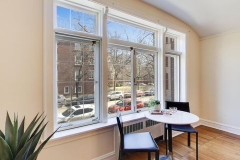 Tiny photo for 5750 S Kenwood Avenue #1N, Chicago, IL 60637 (MLS # 12579324)