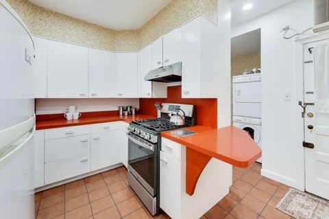 Tiny photo for 5750 S Kenwood Avenue #1N, Chicago, IL 60637 (MLS # 12579324)