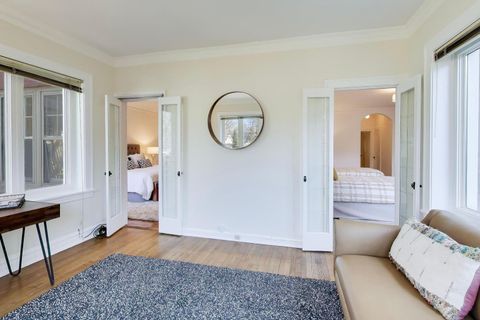 Tiny photo for 5750 S Kenwood Avenue #1N, Chicago, IL 60637 (MLS # 12579324)