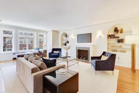 Tiny photo for 5750 S Kenwood Avenue #1N, Chicago, IL 60637 (MLS # 12579324)