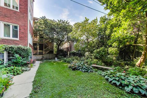 Tiny photo for 5750 S Kenwood Avenue #1N, Chicago, IL 60637 (MLS # 12579324)