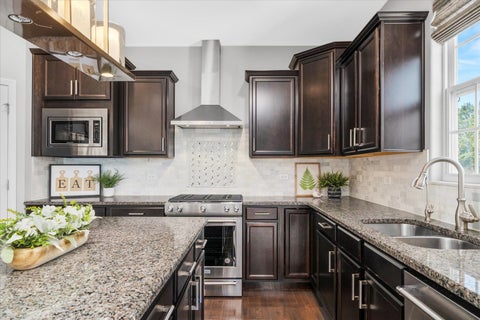 Tiny photo for 1031 S Carly Circle, Yorkville, IL 60560 (MLS # 12615321)