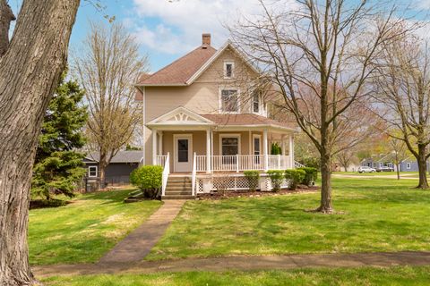 Tiny photo for 408 W First North Street, Wenona, IL 61377 (MLS # 12619005)