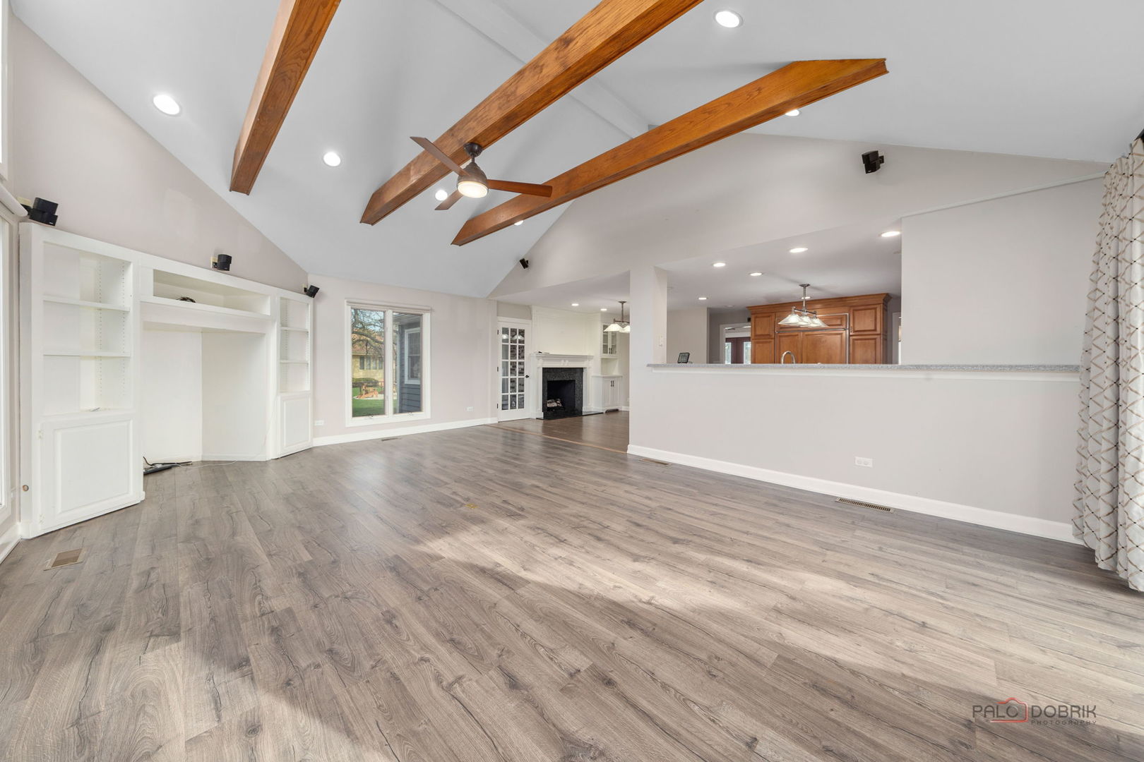 2326 W Weathersfield Way