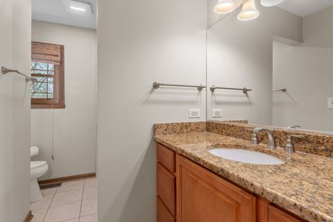 Tiny photo for 2326 W Weathersfield Way, Schaumburg, IL 60193 (MLS # 12614584)