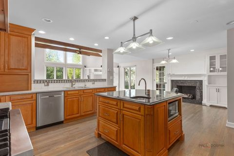 Tiny photo for 2326 W Weathersfield Way, Schaumburg, IL 60193 (MLS # 12614584)