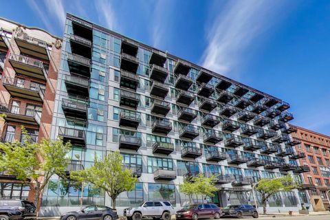 1224 W VAN BUREN Avenue 624 Chicago IL 60607