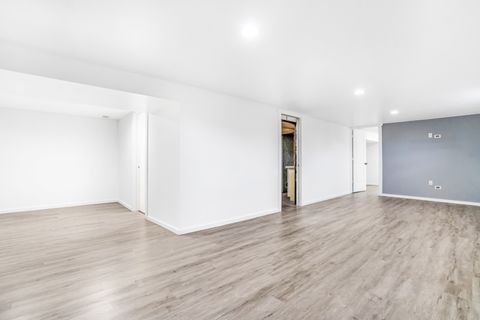 Tiny photo for 7801 Melvina Avenue, Burbank, IL 60459 (MLS # 12517130)