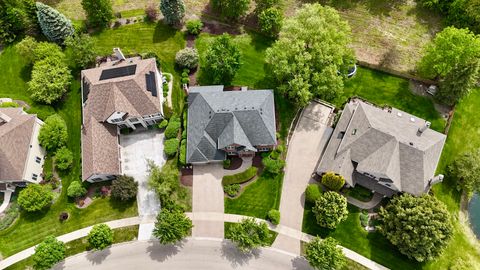 Tiny photo for 2503 Stonehenge Drive, Aurora, IL 60502 (MLS # 12663216)
