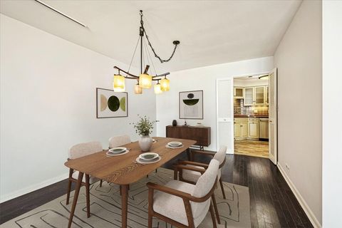 Tiny photo for 6033 N Sheridan Road #43H, Chicago, IL 60660 (MLS # 12523906)