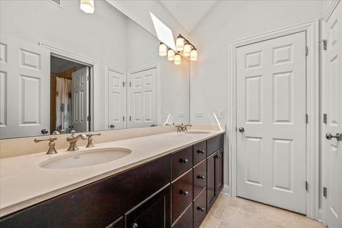 Tiny photo for 1009 Central Avenue, Deerfield, IL 60015 (MLS # 12436701)