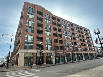 2300 S Michigan Avenue 513 Chicago IL 60616