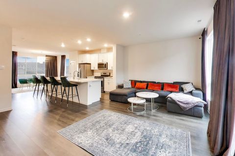 Tiny photo for 1296 Quadrant Lane, Schaumburg, IL 60173 (MLS # 12596028)