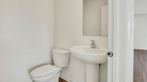 Tiny photo for 437 lakeshore Court, St. Charles, IL 60174 (MLS # 12531907)