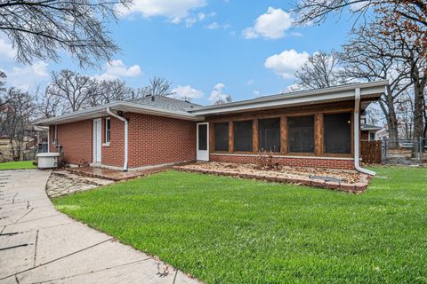 Tiny photo for 12820 S 82nd Court, Palos Park, IL 60464 (MLS # 12557775)