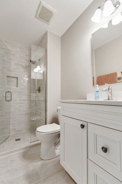 Tiny photo for 1600 Brittany Court #C2, Wheeling, IL 60090 (MLS # 12527031)