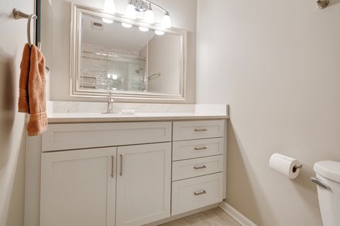 Tiny photo for 1600 Brittany Court #C2, Wheeling, IL 60090 (MLS # 12527031)