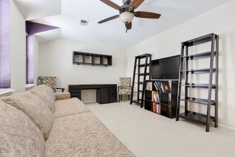 Tiny photo for 1600 Brittany Court #C2, Wheeling, IL 60090 (MLS # 12527031)