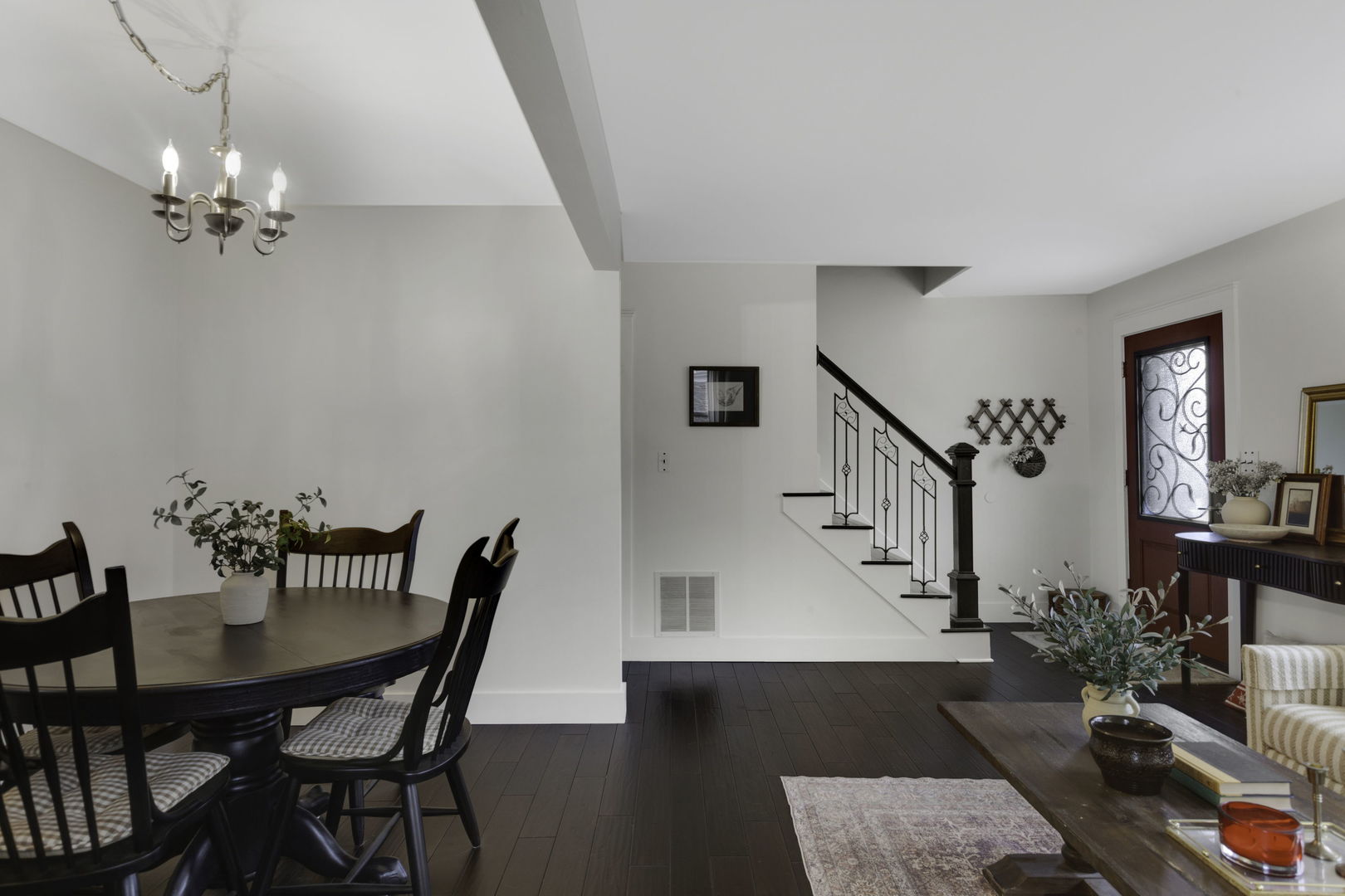 1427 Carriage Lane