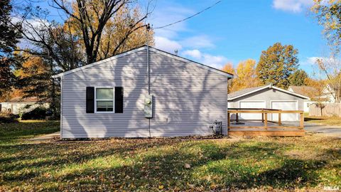 Tiny photo for 1005 MOORE Street, Carterville, IL 62918 (MLS # EB460426)