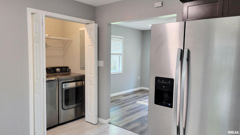 Tiny photo for 1005 MOORE Street, Carterville, IL 62918 (MLS # EB460426)