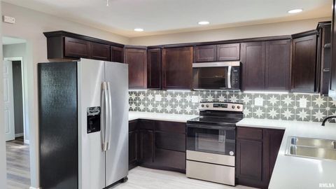 Tiny photo for 1005 MOORE Street, Carterville, IL 62918 (MLS # EB460426)