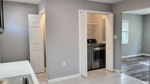 Tiny photo for 1005 MOORE Street, Carterville, IL 62918 (MLS # EB460426)