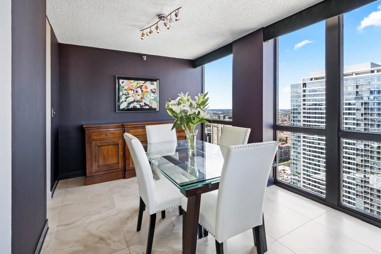 1122 N Clark Street 3606