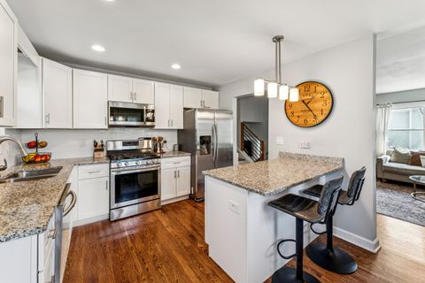 Tiny photo for 300 Norton Street, Lombard, IL 60148 (MLS # 12595492)