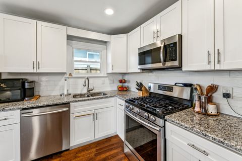 Tiny photo for 300 Norton Street, Lombard, IL 60148 (MLS # 12595492)