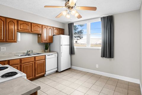 Tiny photo for 10 Willedrob Road #26, Bloomington, IL 61701 (MLS # 12465883)