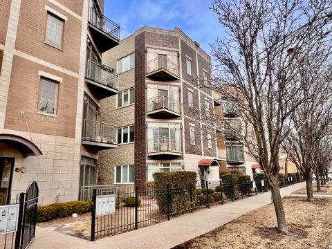 Tiny photo for 7934 W GRAND Avenue #2W, Elmwood Park, IL 60707 (MLS # 12578340)