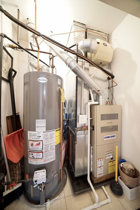 Tiny photo for 7934 W GRAND Avenue #2W, Elmwood Park, IL 60707 (MLS # 12578340)