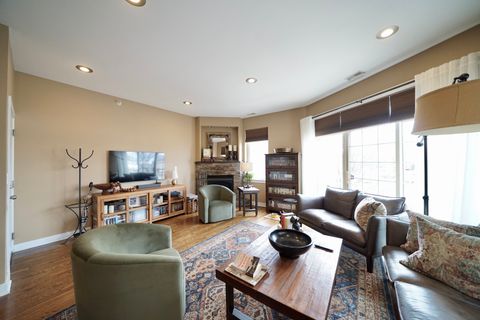 Tiny photo for 7934 W GRAND Avenue #2W, Elmwood Park, IL 60707 (MLS # 12578340)