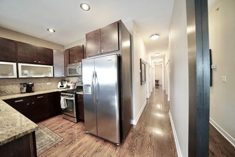 Tiny photo for 7934 W GRAND Avenue #2W, Elmwood Park, IL 60707 (MLS # 12578340)