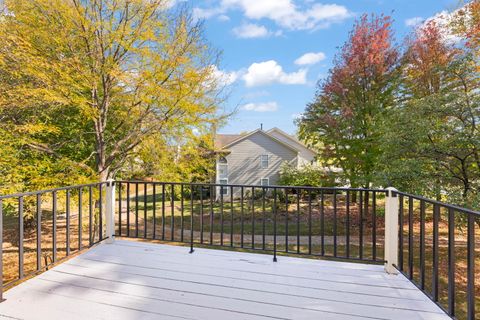 Tiny photo for 30W023 Cedar Court #023, Warrenville, IL 60555 (MLS # 12502567)