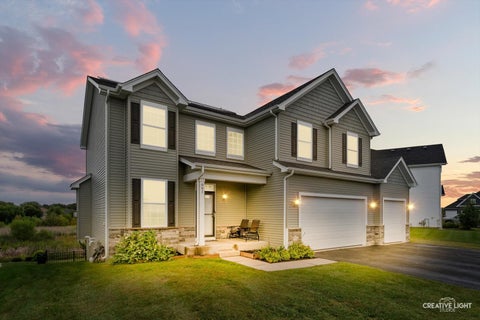 Photo of 991 S Carly Circle, Yorkville, IL 60560 (MLS # 12749410)