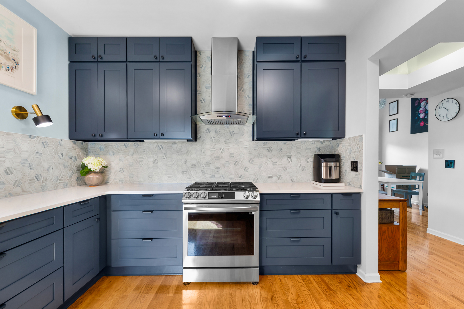 4615 N Beacon Street 3