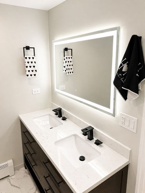 Tiny photo for 3913 Saratoga Avenue #117, Downers Grove, IL 60515 (MLS # 12628548)
