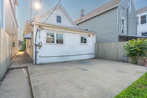 Tiny photo for 2103 N Long Avenue, Chicago, IL 60639 (MLS # 12425868)