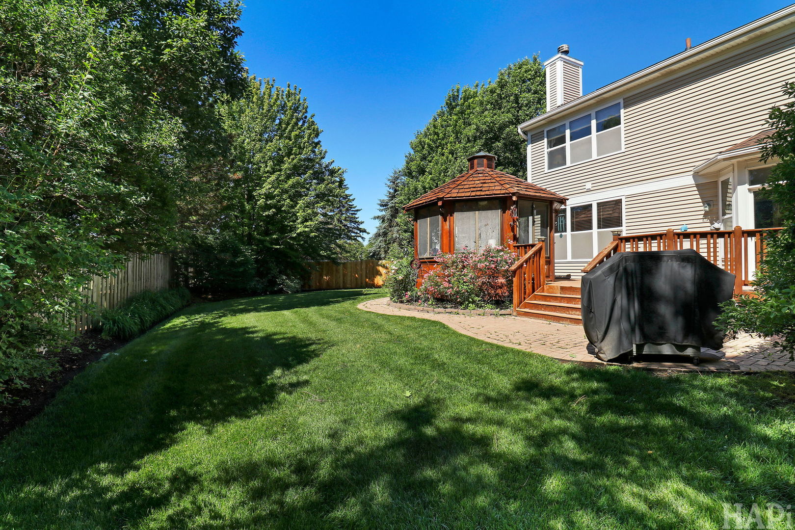 2001 Sparrow Circle