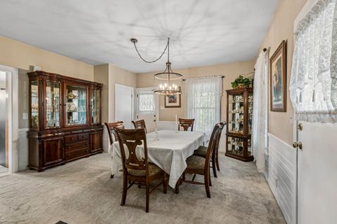 Tiny photo for 2071 Jericho Road, Aurora, IL 60506 (MLS # 12685182)