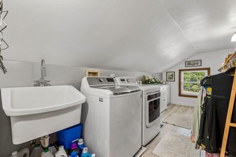 Tiny photo for 2071 Jericho Road, Aurora, IL 60506 (MLS # 12685182)