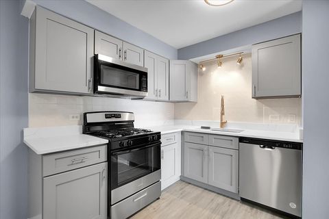 Tiny photo for 10310 Ridgeland Avenue #208, Chicago Ridge, IL 60415 (MLS # 12641129)