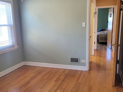 Tiny photo for 3148 W 102nd Street, Evergreen Park, IL 60805 (MLS # 12493995)