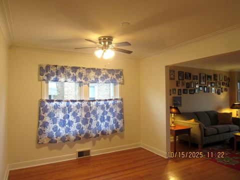 Tiny photo for 3148 W 102nd Street, Evergreen Park, IL 60805 (MLS # 12493995)