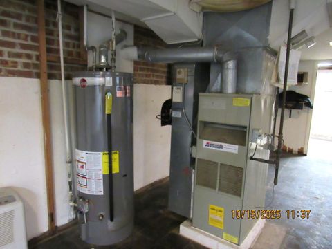 Tiny photo for 3148 W 102nd Street, Evergreen Park, IL 60805 (MLS # 12493995)