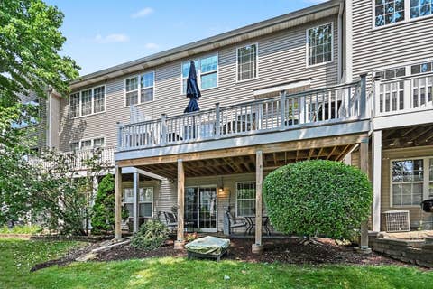 Tiny photo for 11044 72nd Street, Indian Head Park, IL 60525 (MLS # 12712325)