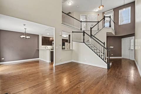 Tiny photo for 11044 72nd Street, Indian Head Park, IL 60525 (MLS # 12712325)