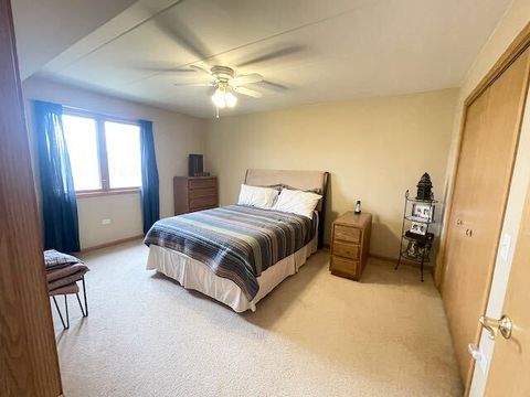 Tiny photo for 6870 W Winding Trail #302, Oak Forest, IL 60452 (MLS # 12617001)